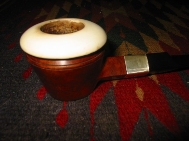 The bowl is in place and the pipe is much more fit looking to me!