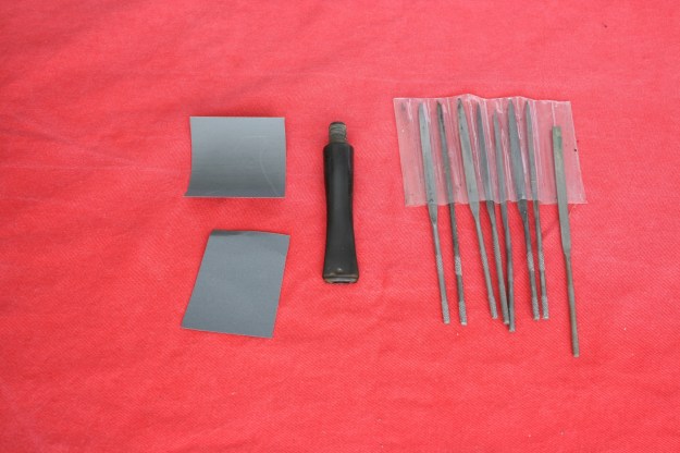 006 Filing and sanding LR